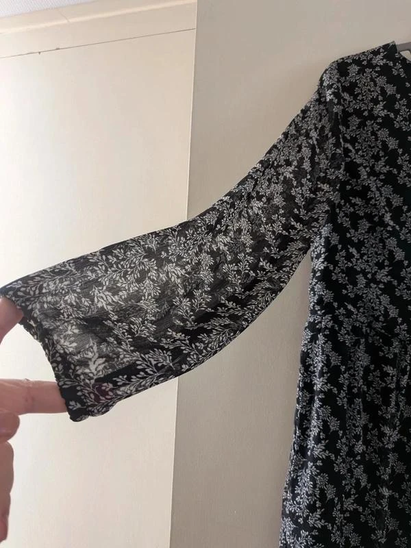 Muito bonito vestido floral tamanho 38 Kiabi – photo 6